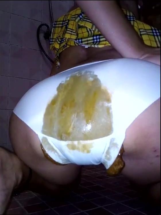 Amateurs - Filthy Schoolgirl Poop in Her White Panty and Make Big Mess with Poo Smearing (Scatshop) (2021 | SD)