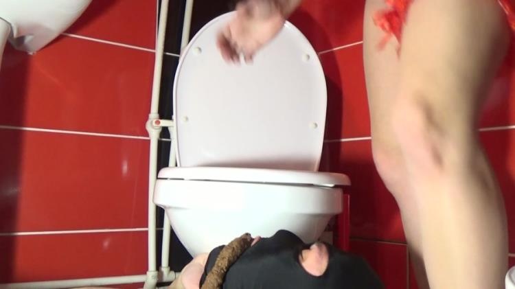 ElenaToilet - Under Adelinas Toilet (2021 | FullHD)