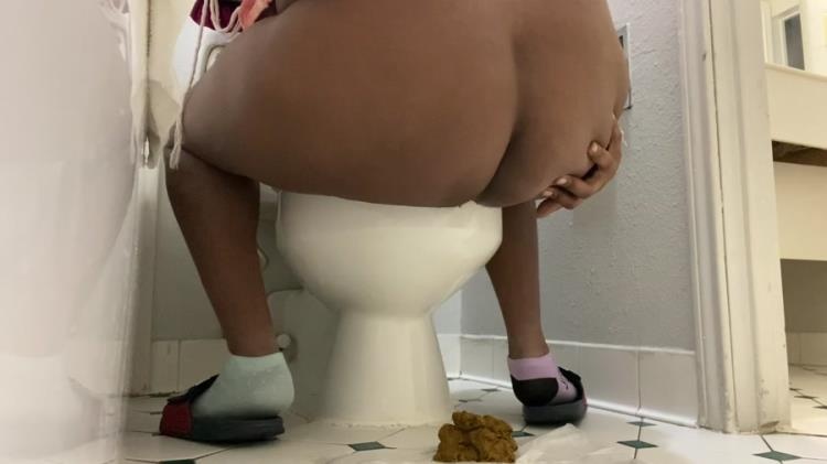 LashayyChapo - Backwards off the toilet shit (Scatshop) (2021 | FullHD)