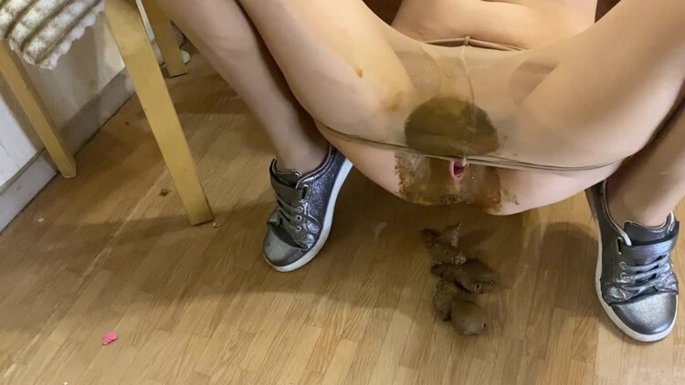 p00girl  - I poop pantyhose in kapron and shit in my pussy (2022 | FullHD)