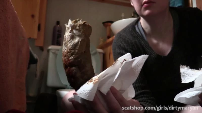 DirtyMaryan - Pooping thick log at my in laws place