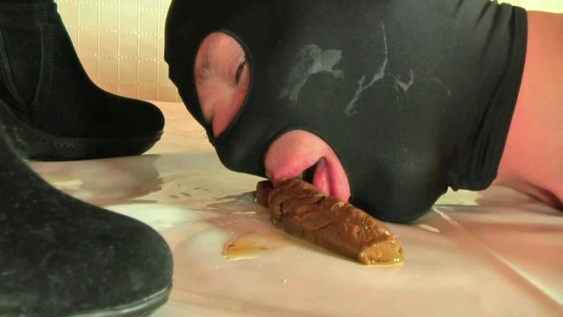 Lady Kalida - The shit eater under the table