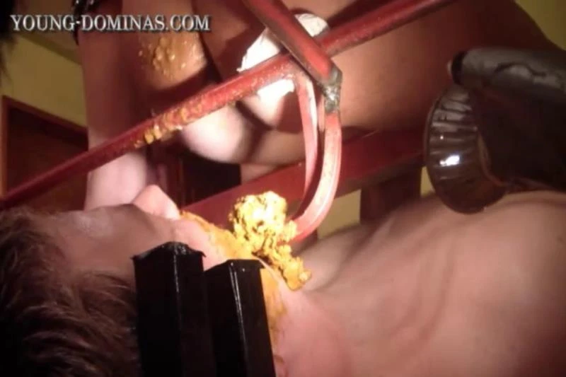 dominanicole - 3 Poop Eaters heed Feeding Part 2 SD