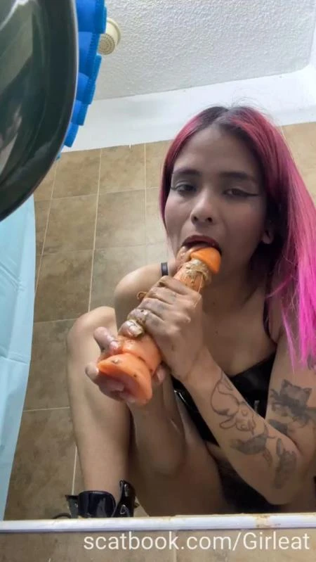 Sirena Rozhevy - I got fired from work for making weird noises every time I go into the bathroom lol. P1