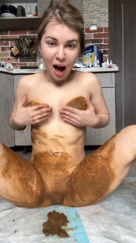 Misty Phoenix - Dirty pantyhose and body