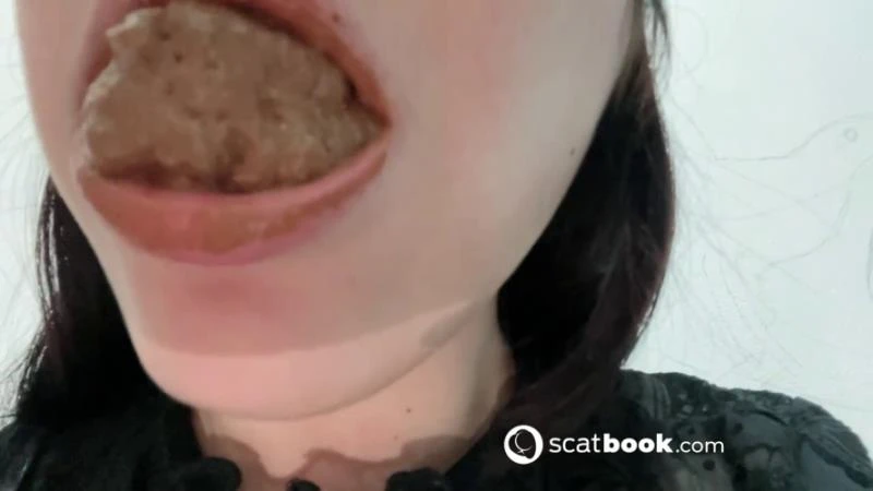 Mabel Aka Casal Fist - Defequei Na Boca Do Meu Sub