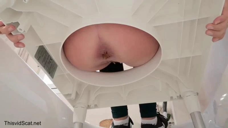 Shitting in the Bathtub Through Chair. P1