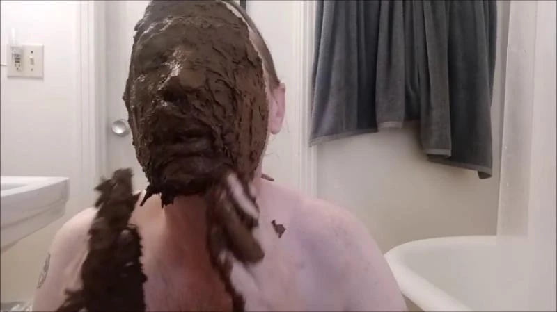 Amateur Smears Huge Shit On Face 0165edb