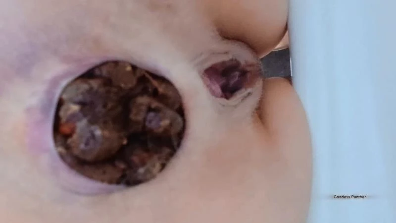 Goddess Panther - Constipated Dose In Your Mouth