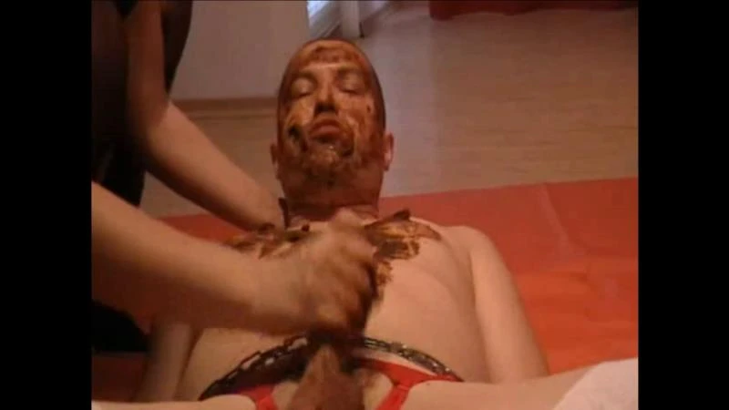 DommeAndreea - Full scat feeding with my toilet slave